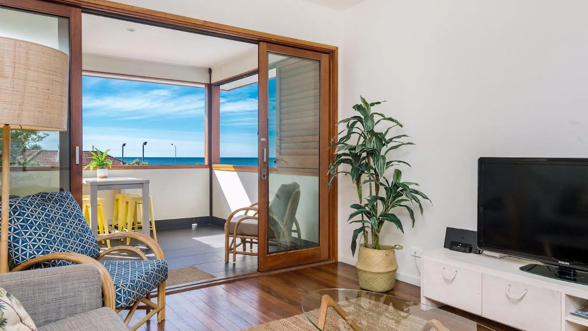 A Perfect Stay - Quiksilver Apartments The Pass Byron Bay